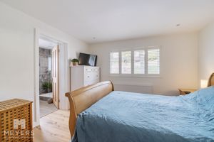 Photo 24- click for photo gallery